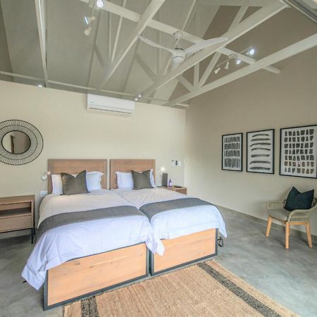 Little Kubu Lodge Hoedspruit Bagian luar foto