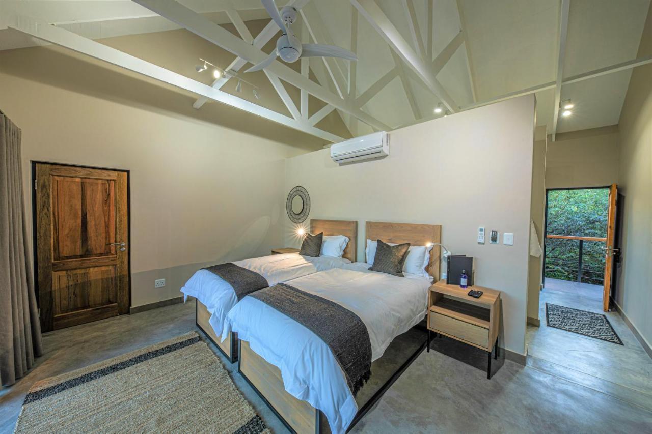 Little Kubu Lodge Hoedspruit Bagian luar foto