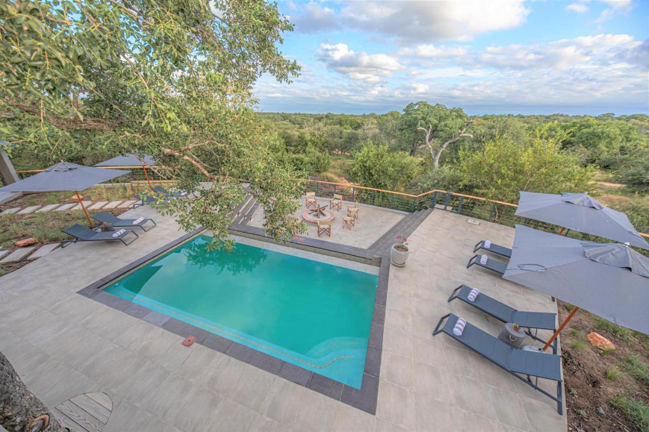 Little Kubu Lodge Hoedspruit Bagian luar foto