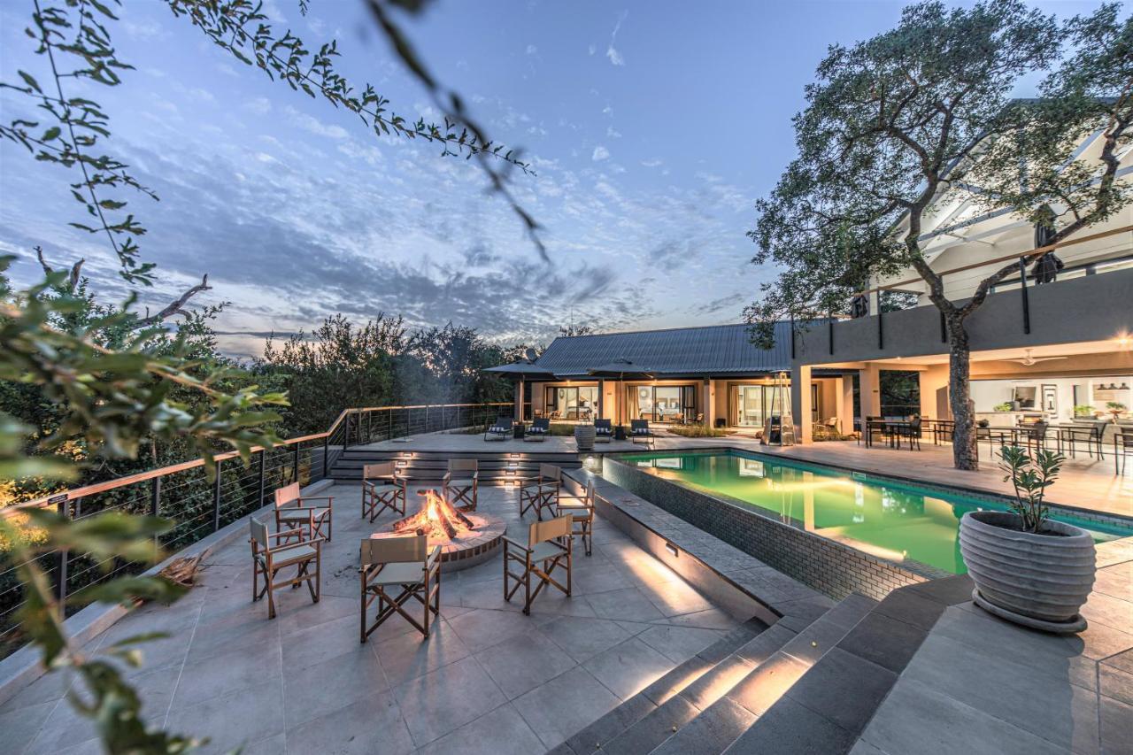 Little Kubu Lodge Hoedspruit Bagian luar foto